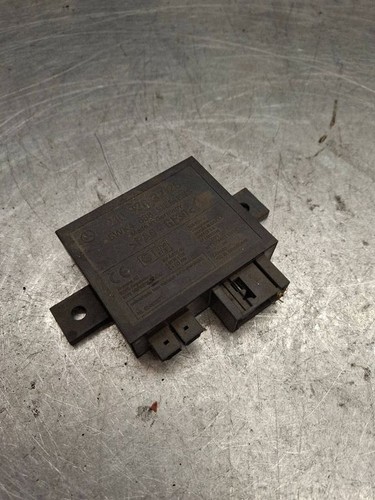 Mercedes benz w210 2000 - mercedes-benz,